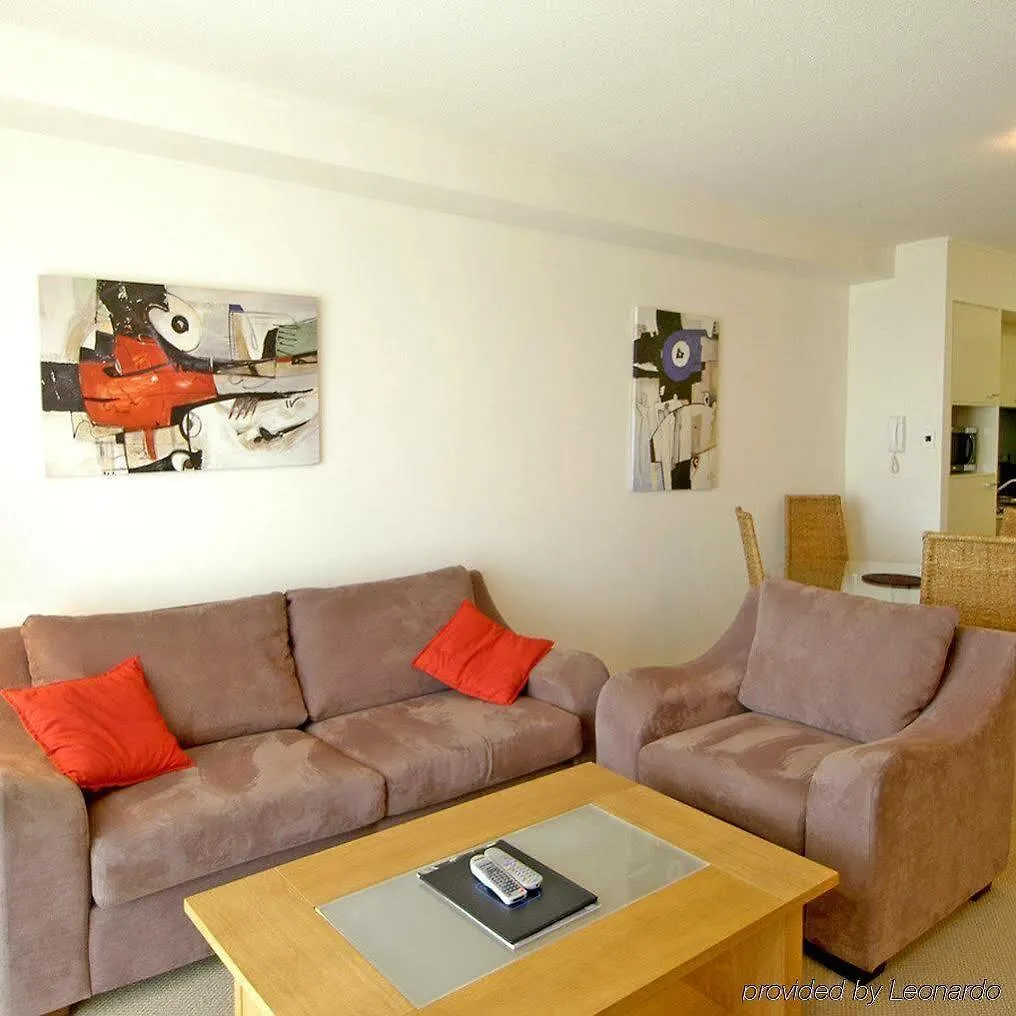 Mantra Broadbeach On The Park Gold Coast Aparthotel
